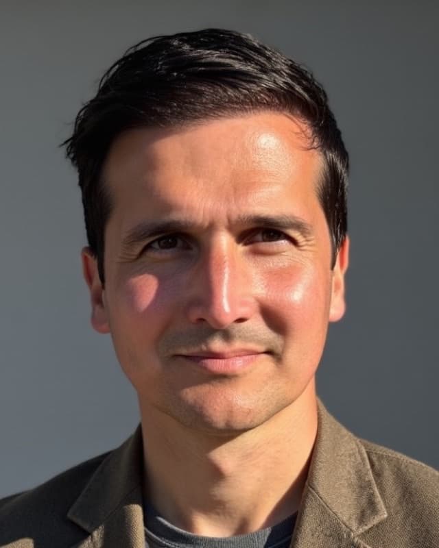 Portrait de Vincent Ryckbosch (format portrait)